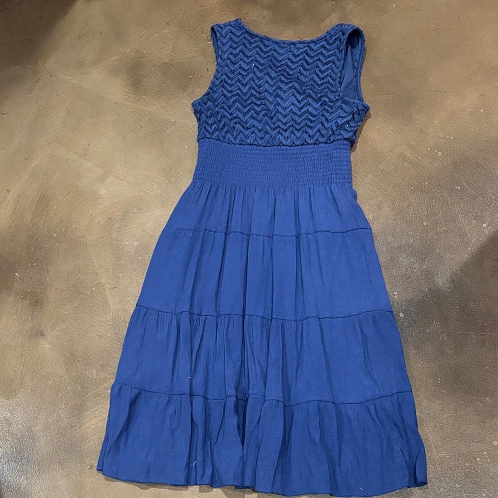 Navy Blue Midi Dress can be dressed up or down - Picture 4 of 4